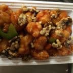 Best Honey Walnut Chicken in Rosemont, PA